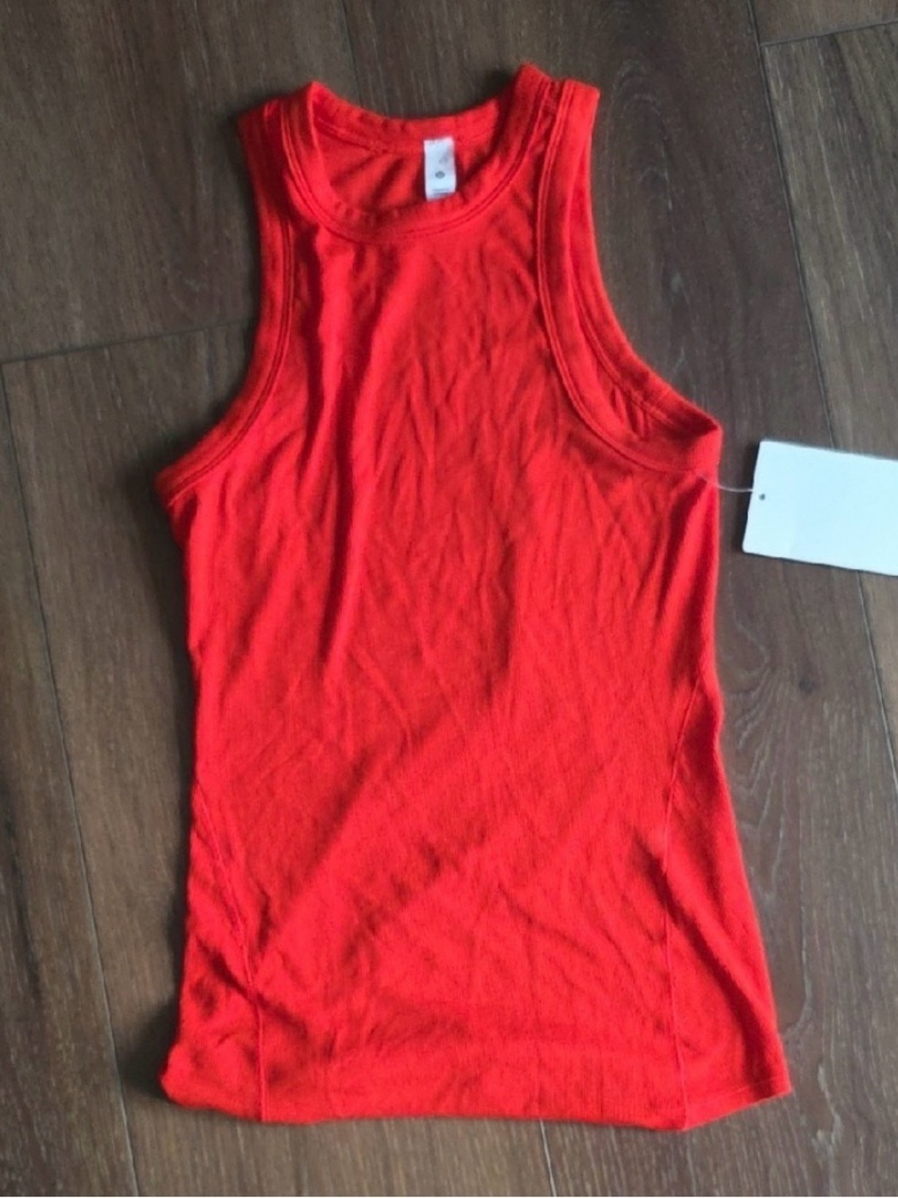 Lululemon hold tight rank